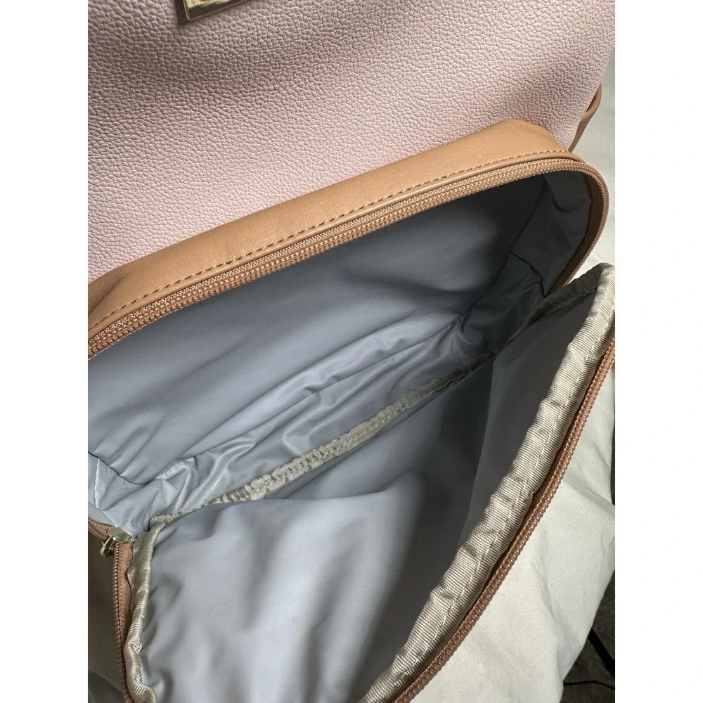 Petunia‎ Pickle Bottom District Backpack Blush Camel Diaper Bag Clean